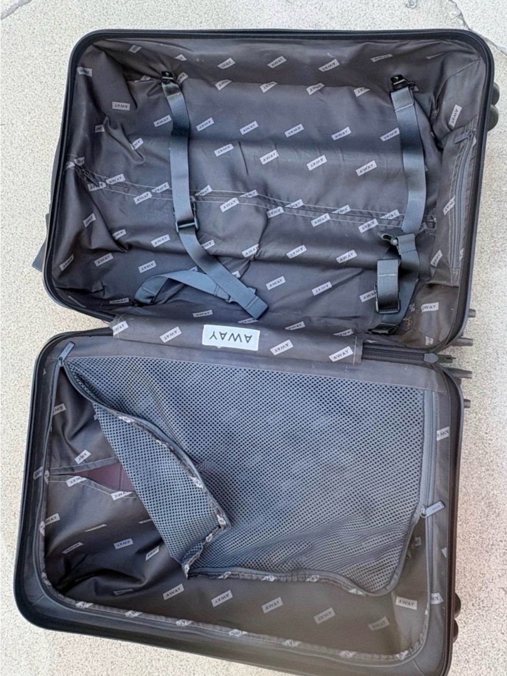 AWAY Hardshell Carry-On Suitcase in SAND w/ FREE Away luggage tag! - Picture 3 of 5